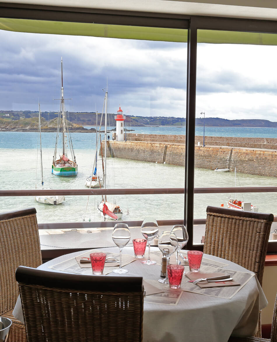 restaurant vu sur la mer